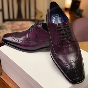 MEW PAIR OF ANTHONY PAYTON SIGNATURE SHOES